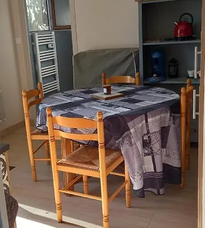 Apartment 2 Pieces Au Calme A La Campagne ! *